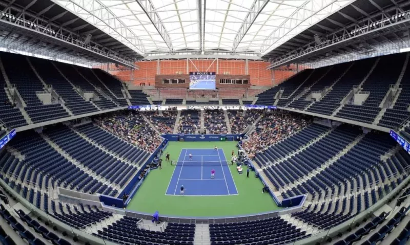 Vidaus teniso stadiono plieno konstrukcija