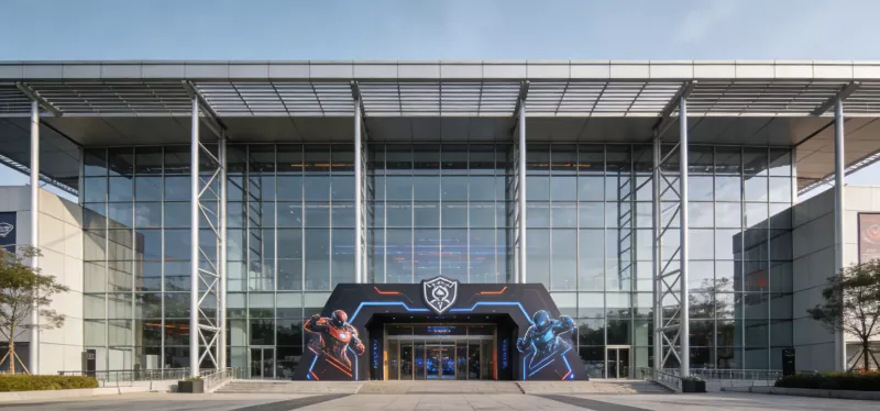 Plieninės konstrukcijos elektroninė sporto arena